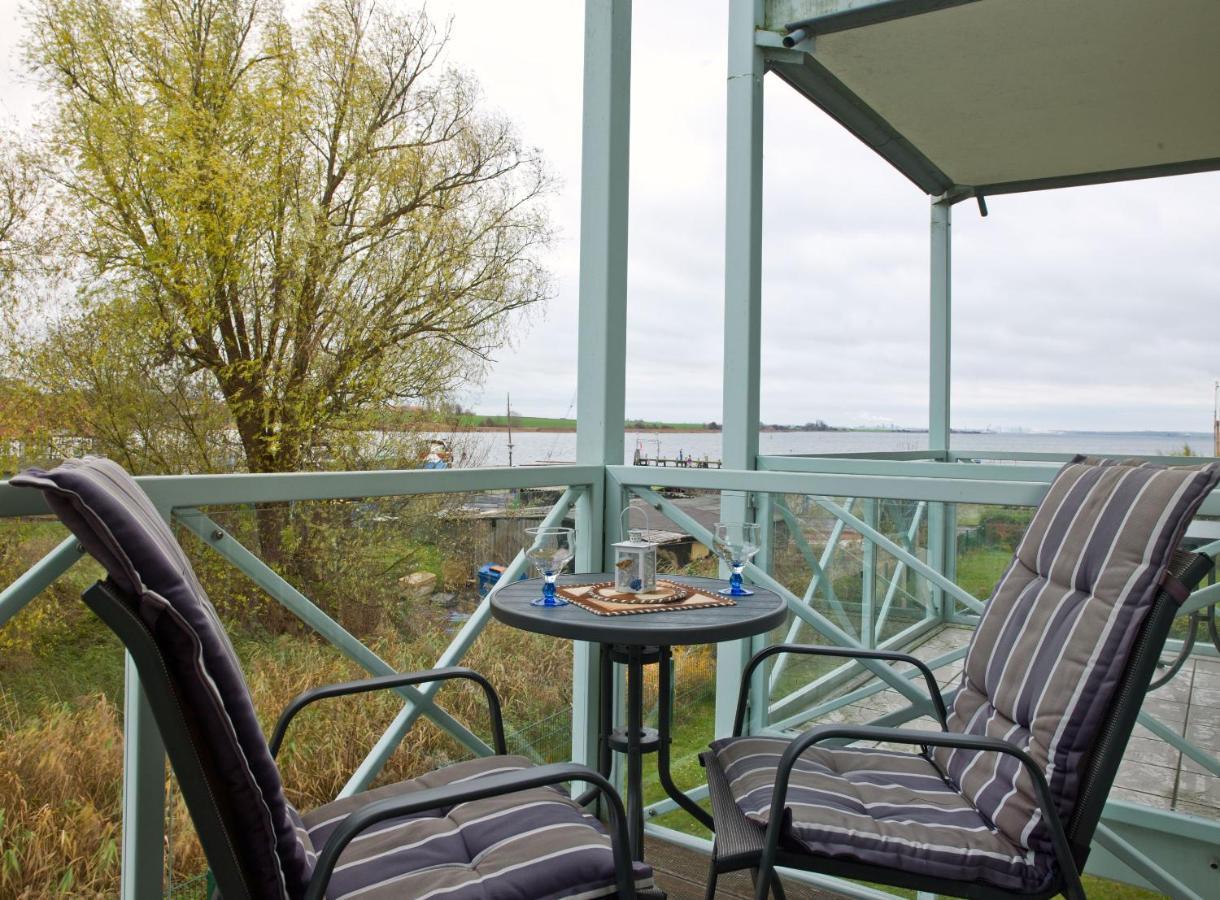 Mann Un Fru - Residenz Am Yachthafen Apartment Kirchdorf  Exterior photo